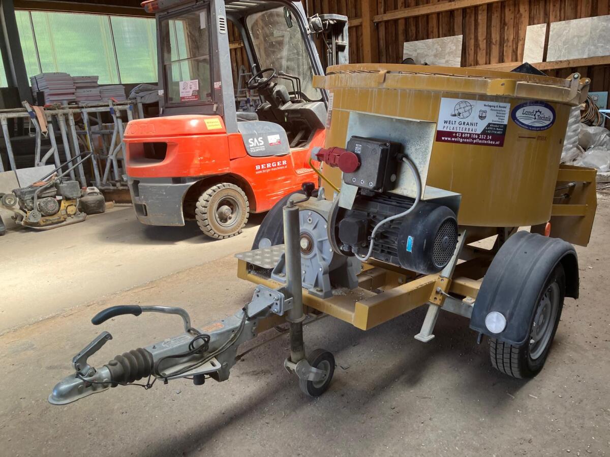 Mammut TM 125 Betonmischer 1