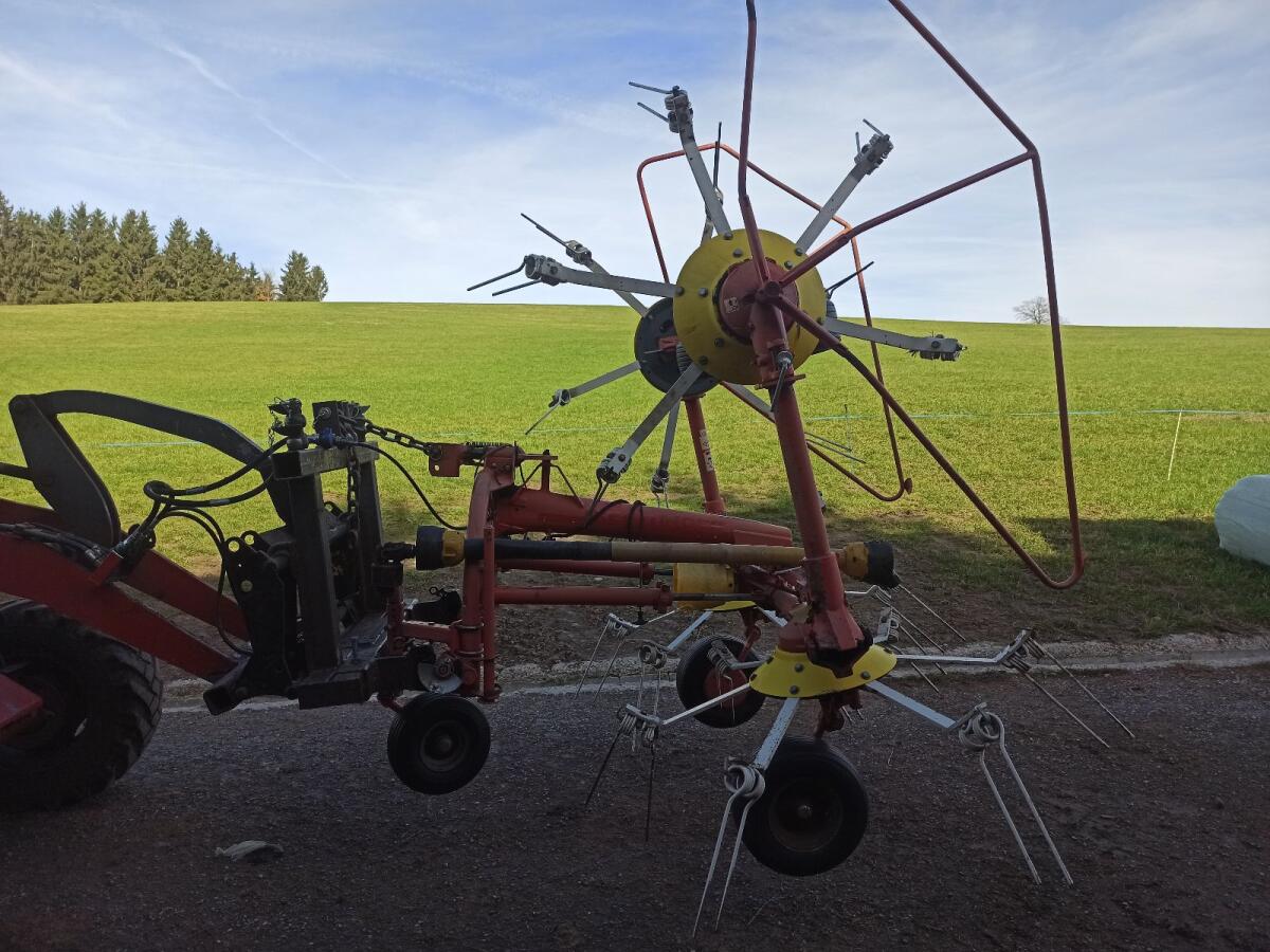 Pöttinger Kreiselheuer Eurohit 540 2