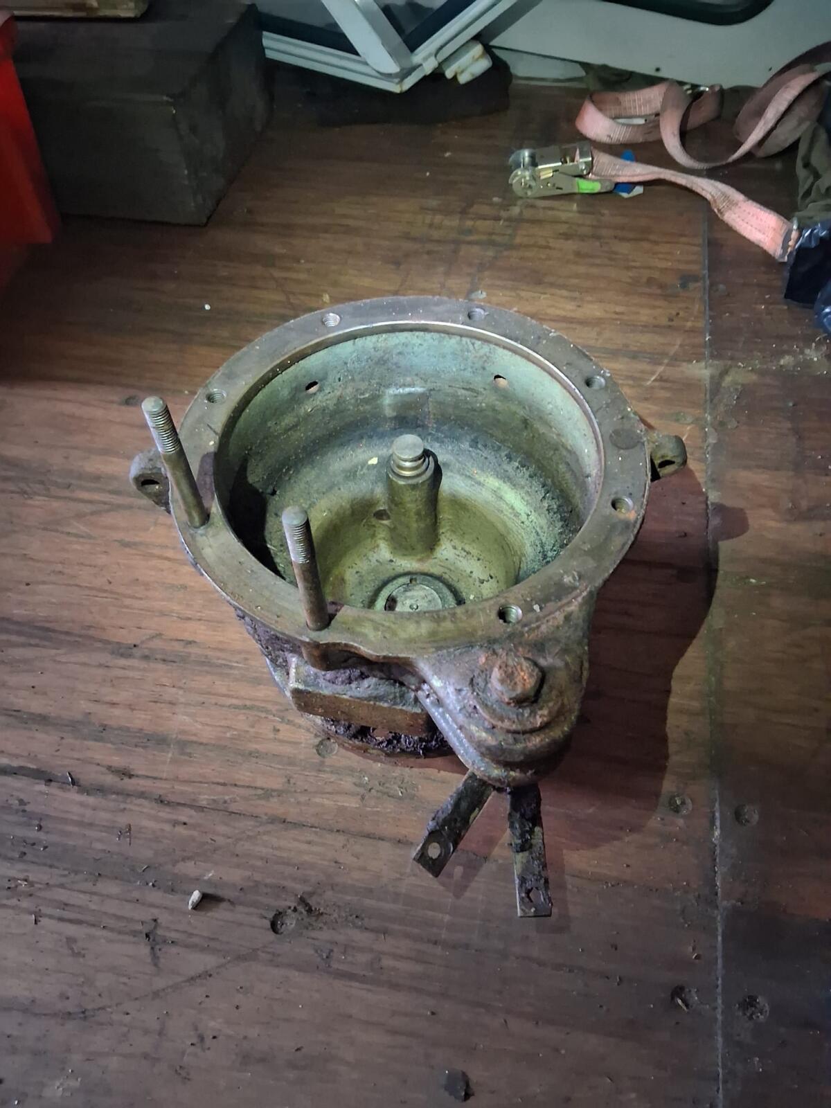 Bremsgehäuse Steyr 2