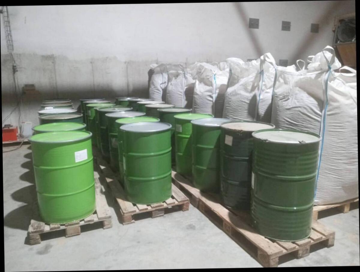 Kälber TMR mit getrockneter Maispflanze 2