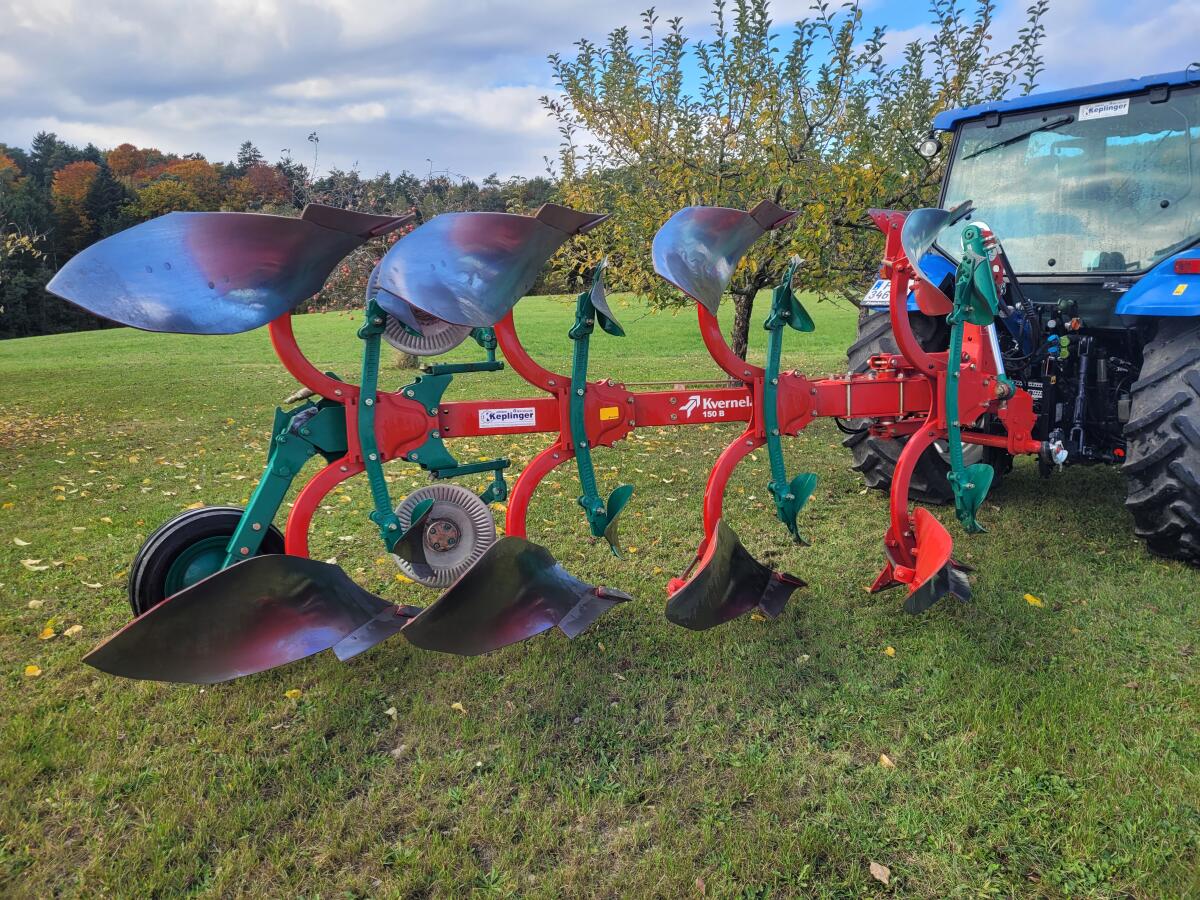 Kverneland Pflug 150B 4-scharig mit Vorschäler 2