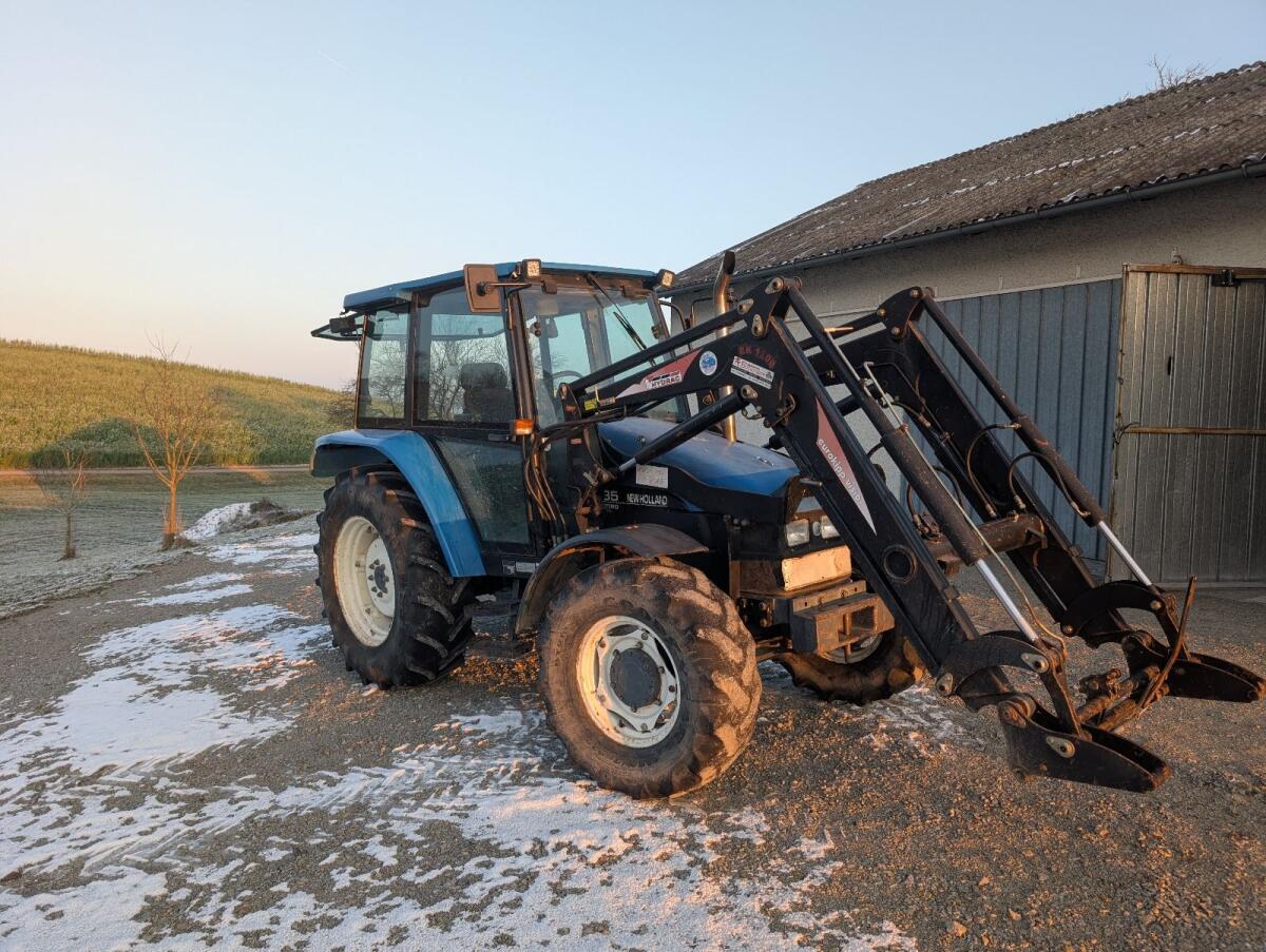 New Holland 4835 DT 2
