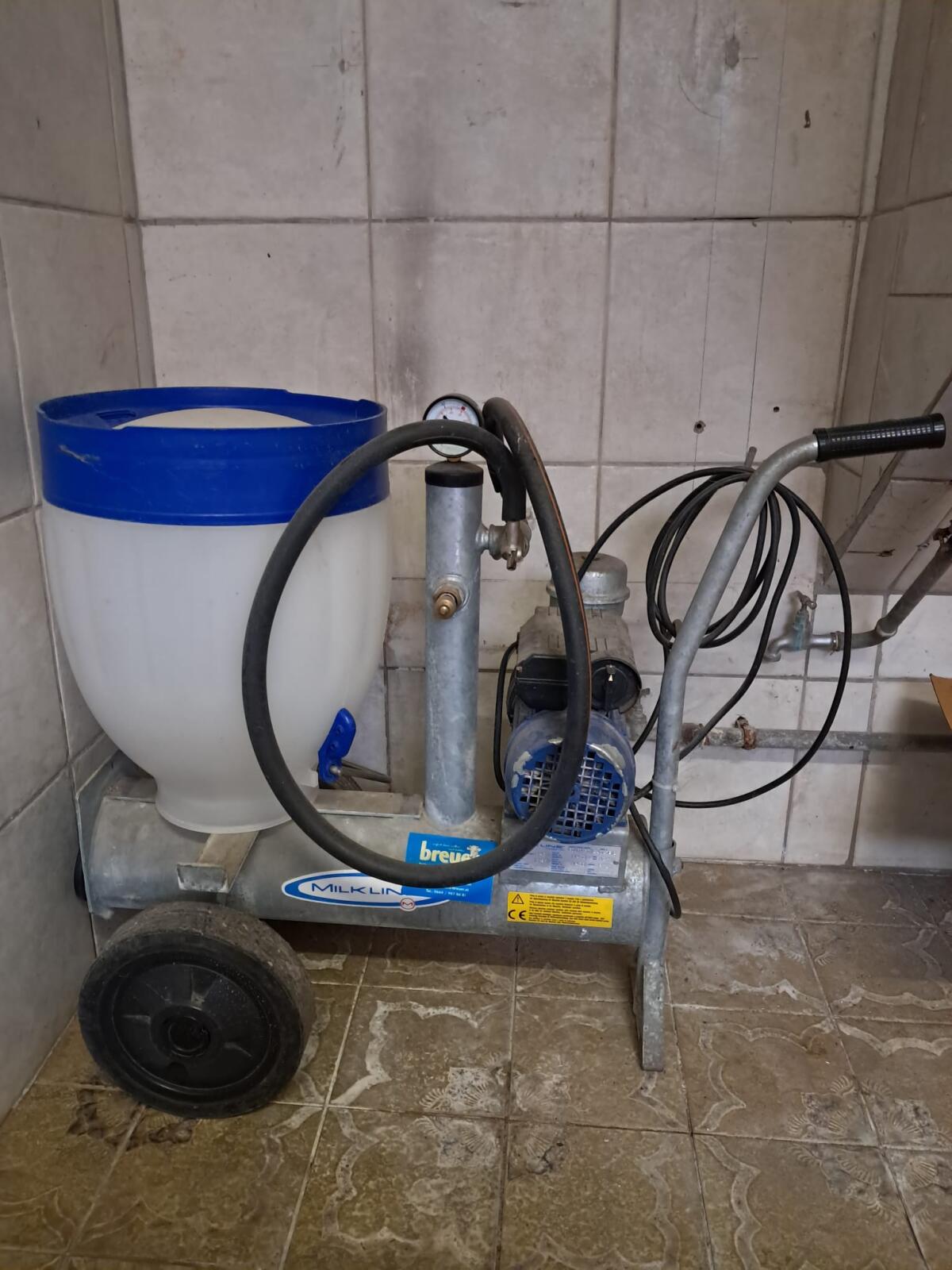 Fahrbare Melkmaschine 1