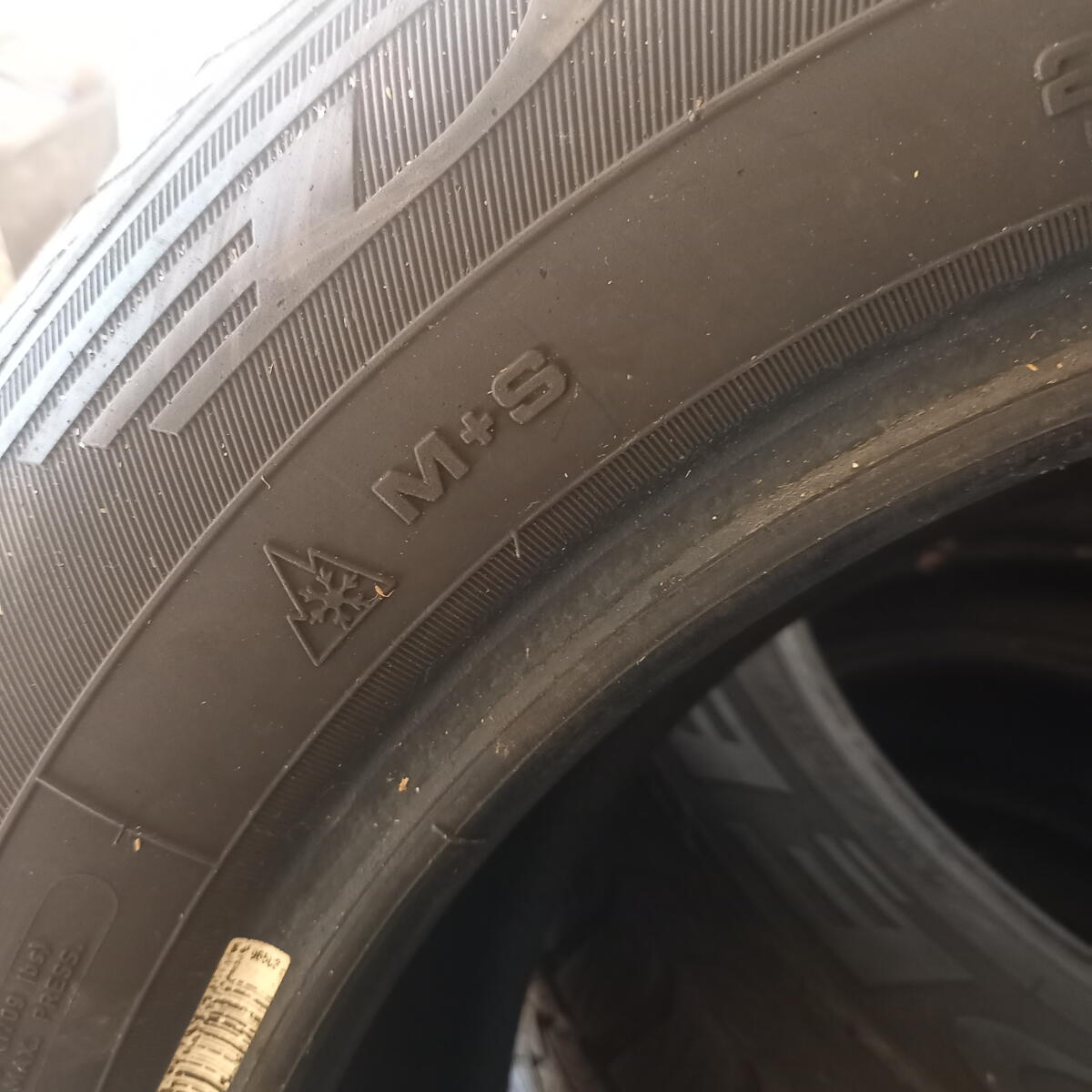 Winterreifen Debica 215/60/R16 1