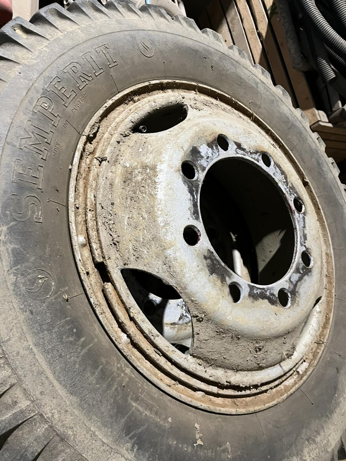 Reifen LKW Steyr 380, 480, 8.25R20, 9.00R20 2