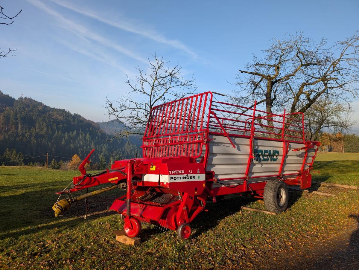 Ladewagen Trend 2 Pöttinger 1