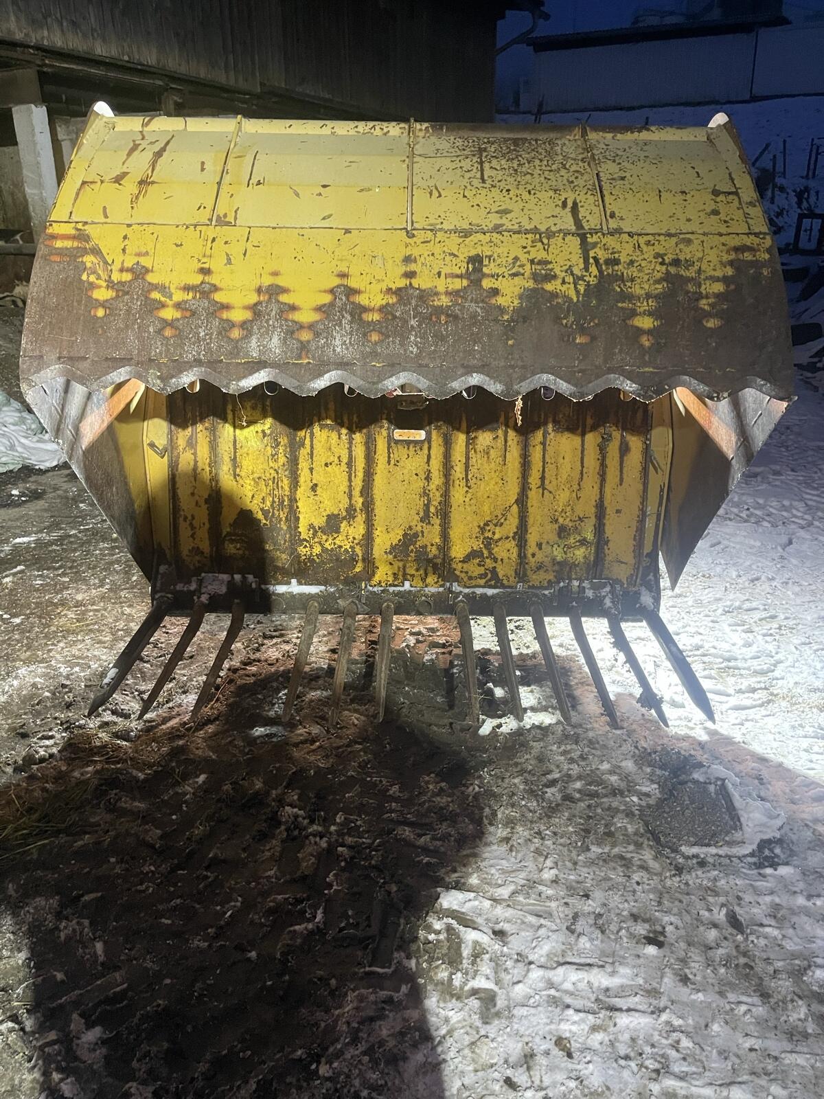 Mammut Siloschneidezange 2