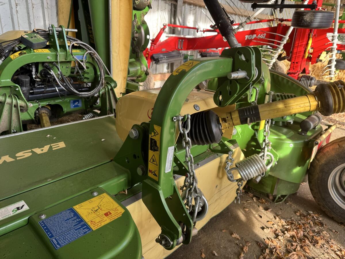 Krone EASYCUT F 320 Frontmähwerk 2