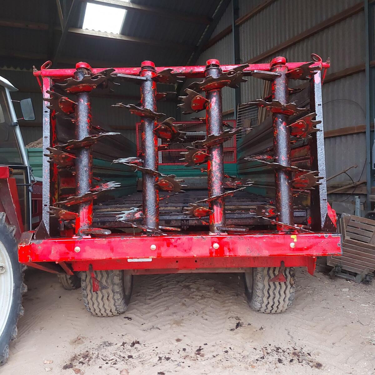 Miststreuer Kirchner T2060 1