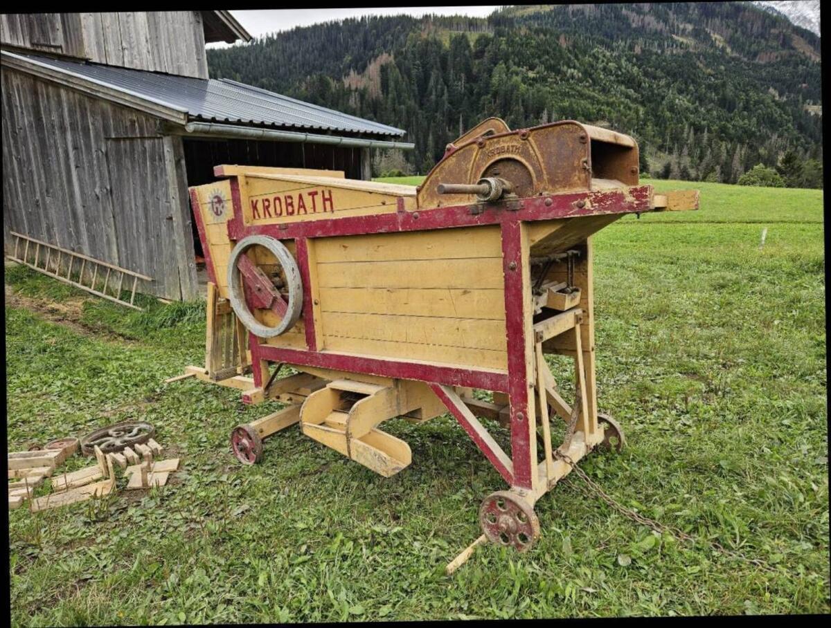 Krobath Dreschmaschine 2