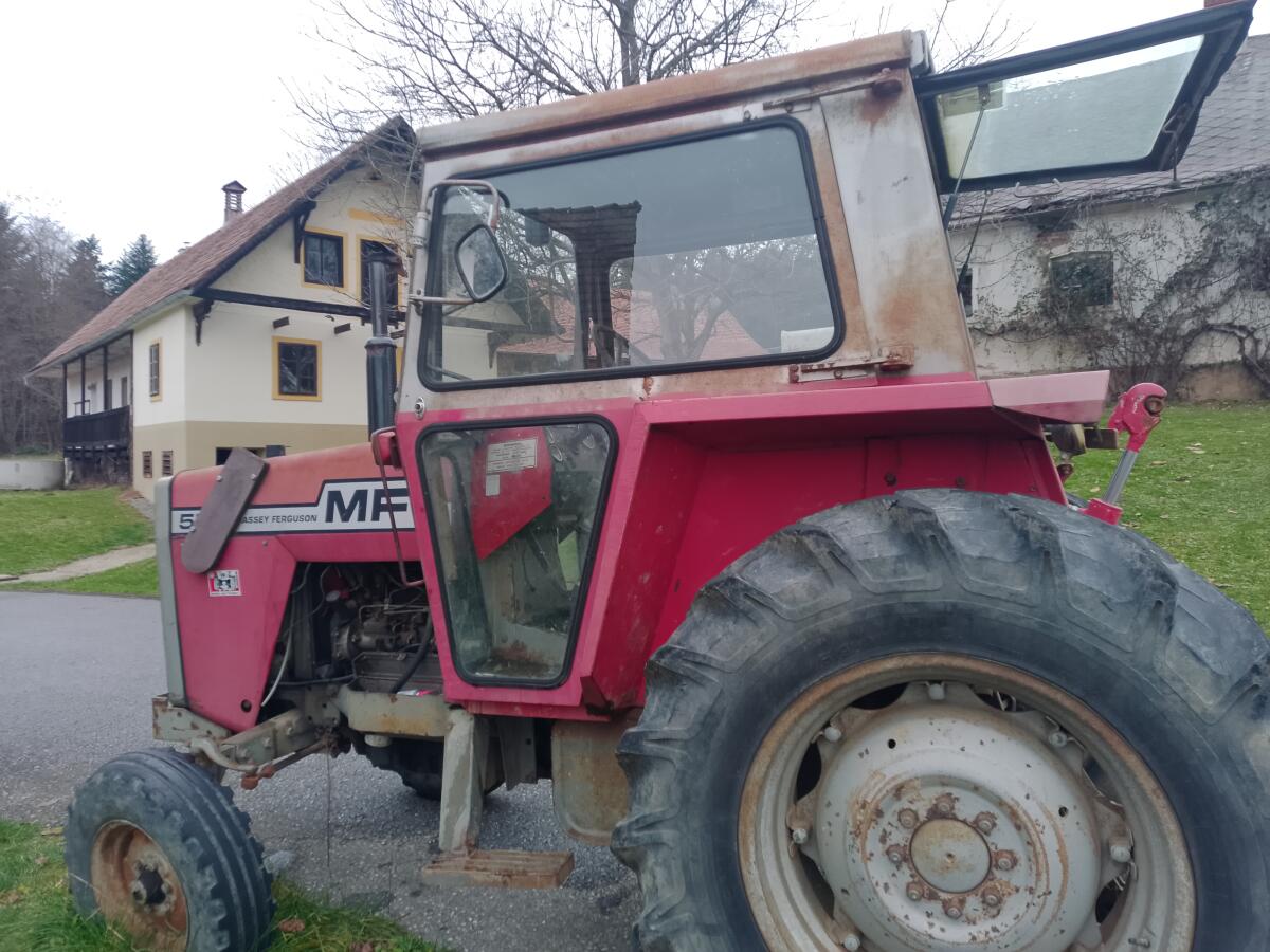 Massey Ferguson MF 575 2