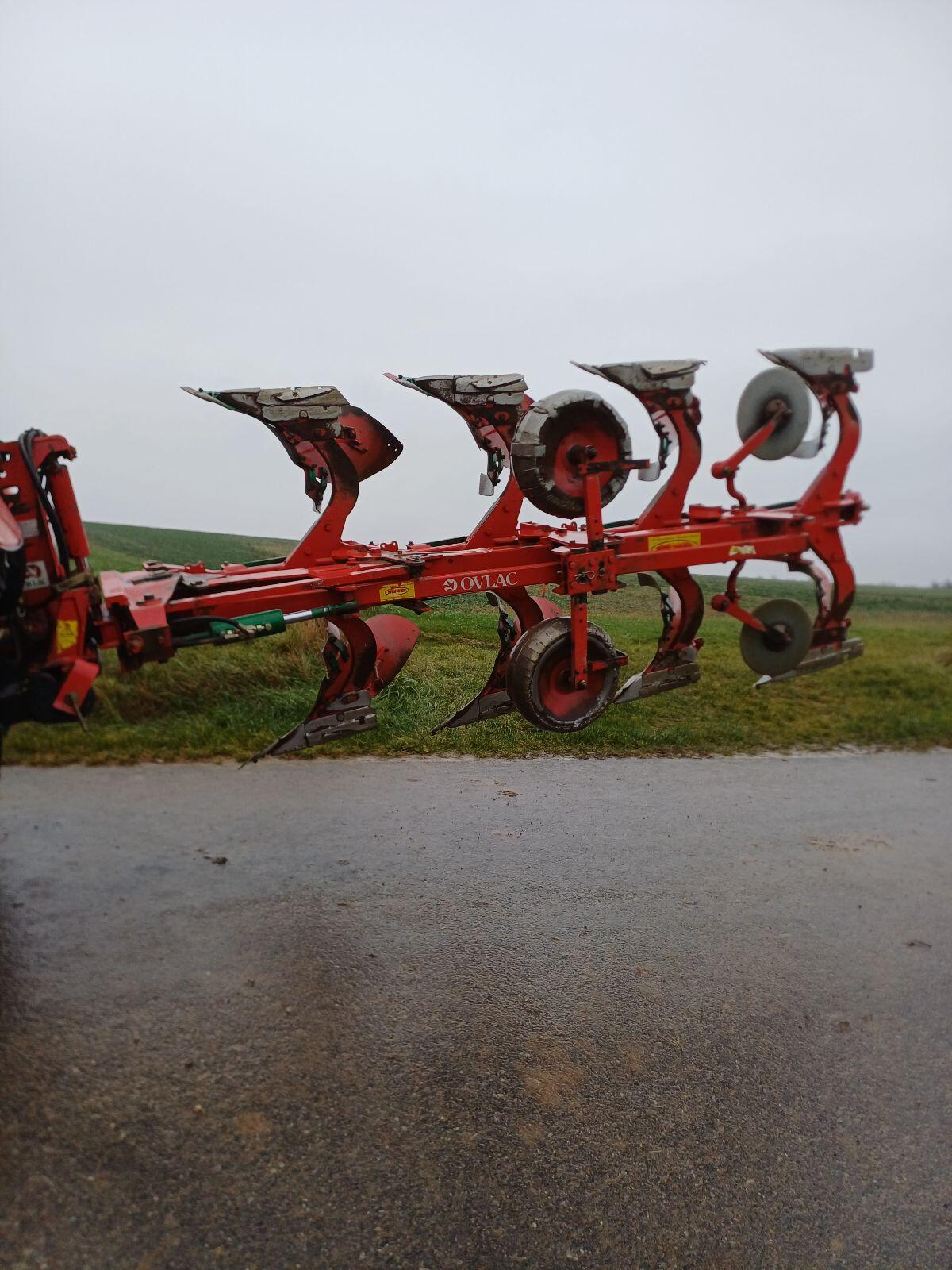 Ovlac Wendepflug 4 Schar Steingesichert Vario 3