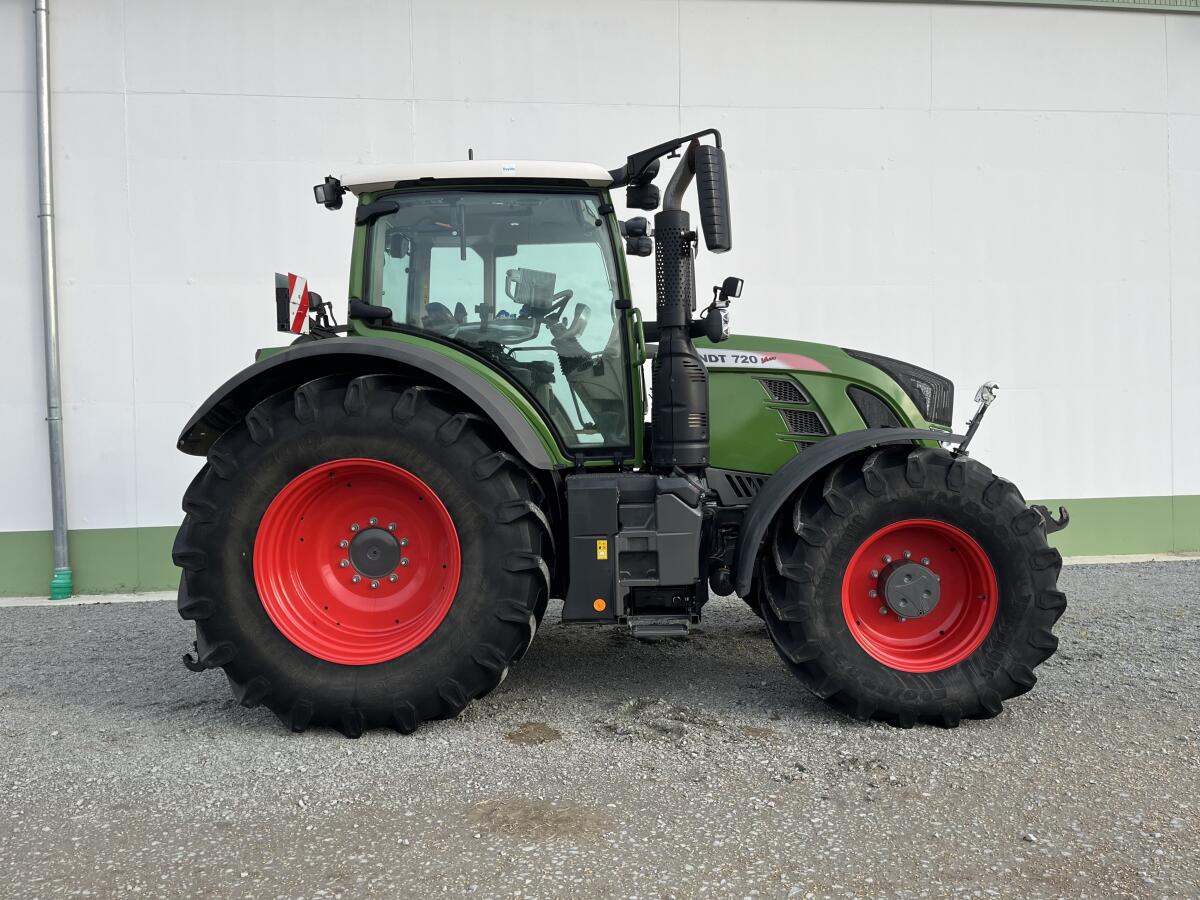 Fendt 720 Vario S4 PROFI PLUS 3
