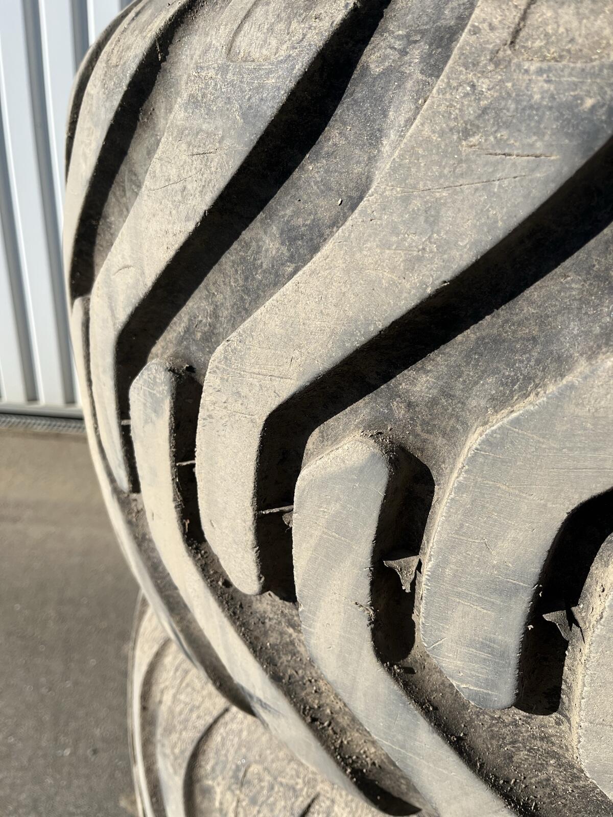 Kompletträder Forstanhänger 3