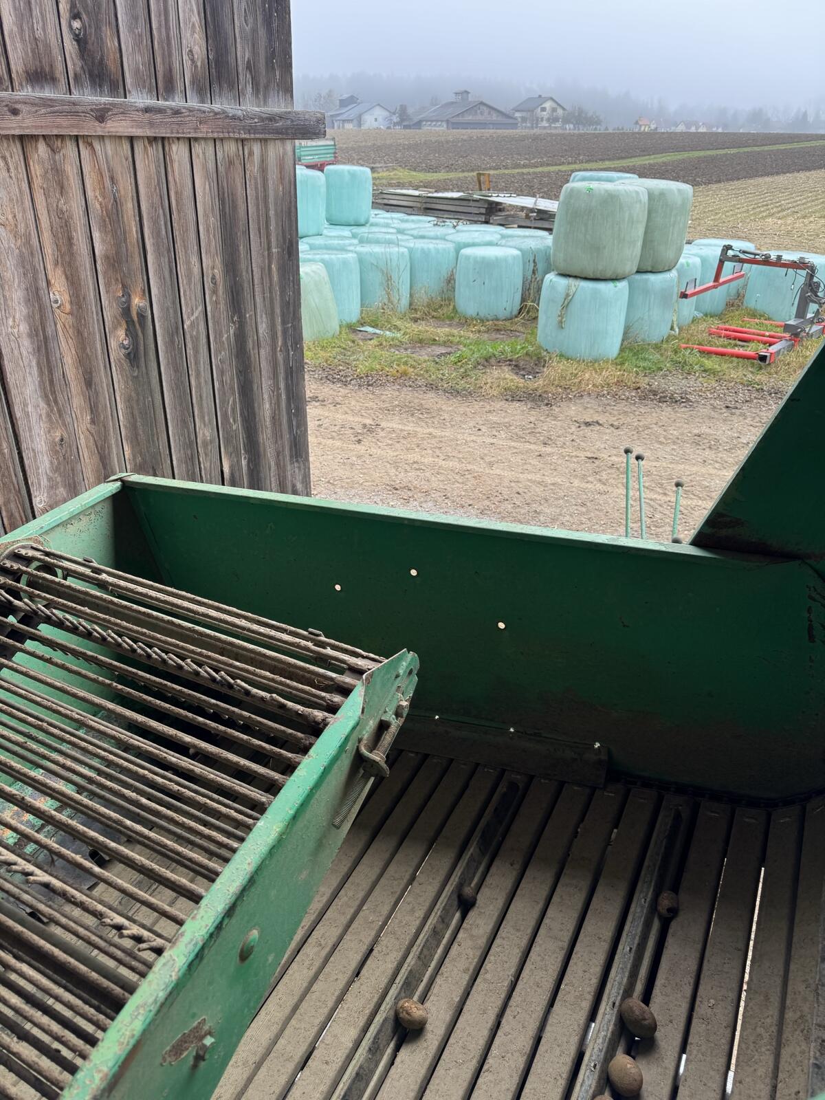 Verkaufe Wisent Kartoffelroder 2