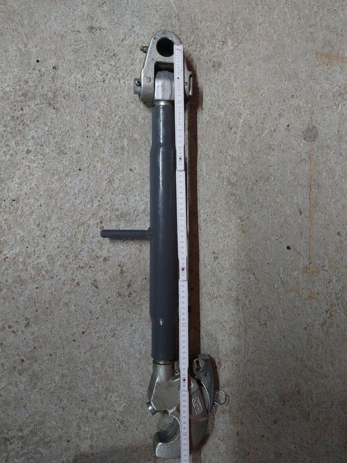 Original Fendt Oberlenker KAT 3 CBM Fanghaken 1