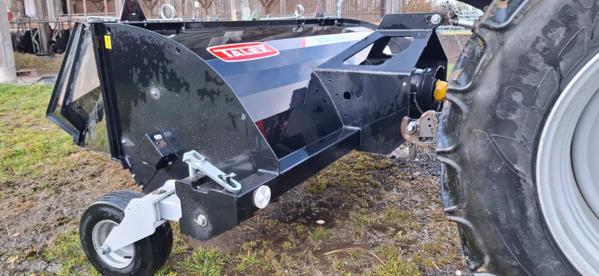 Verkaufe Schwadlüfter Bocian 225 2