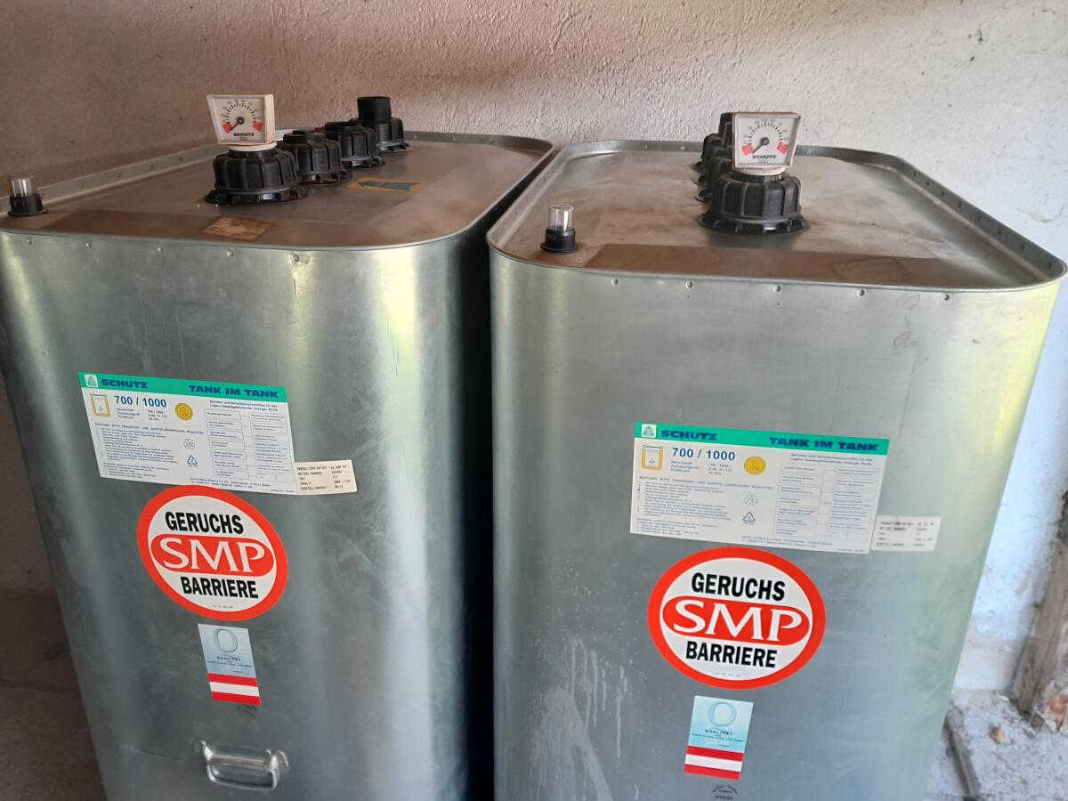 Dieseltank, Öltank, Hoftankstelle, 1 Stk. Schütz Tank 2