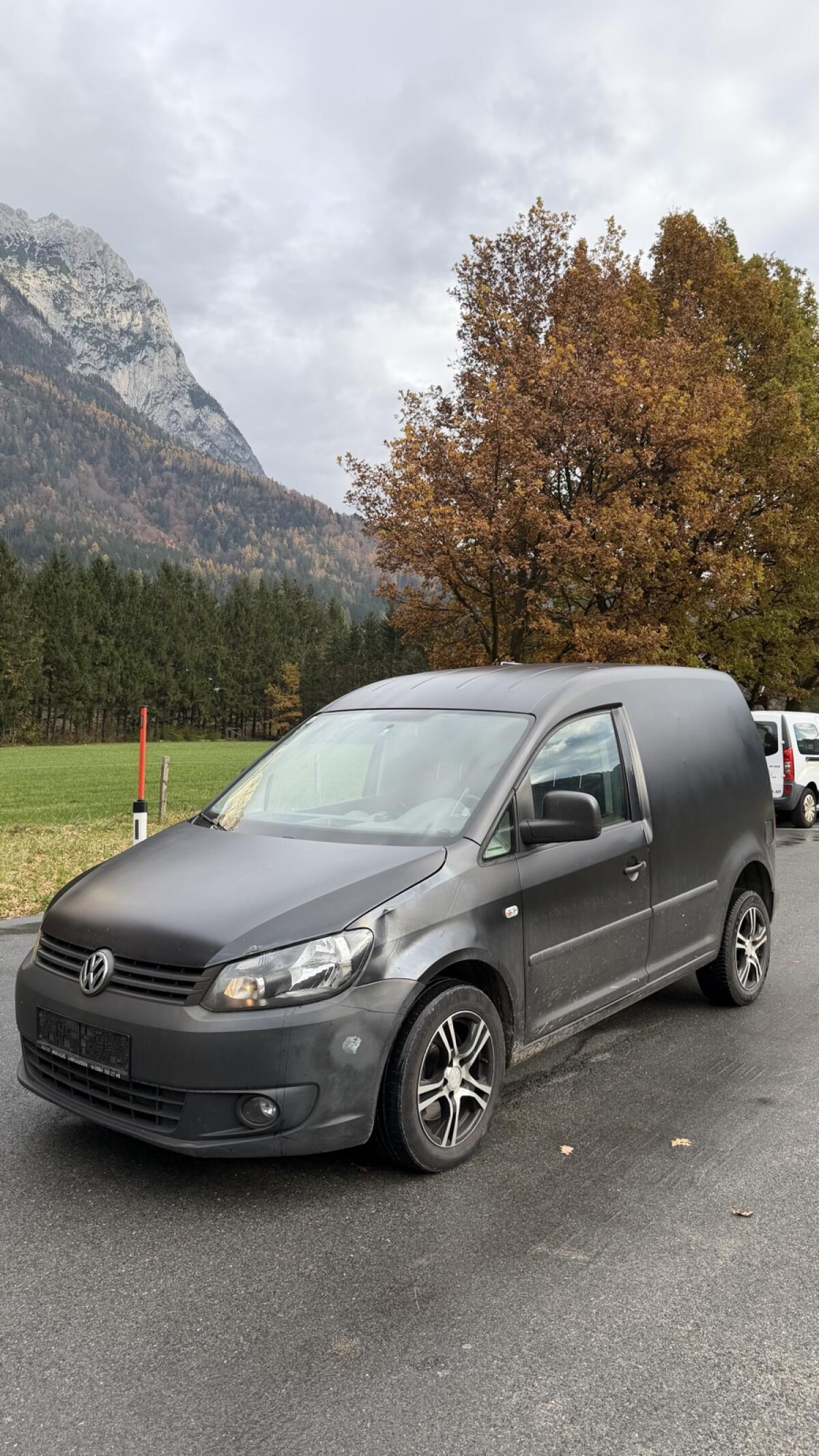 VW Caddy 2.0 TDI 4MOTION DSG 2