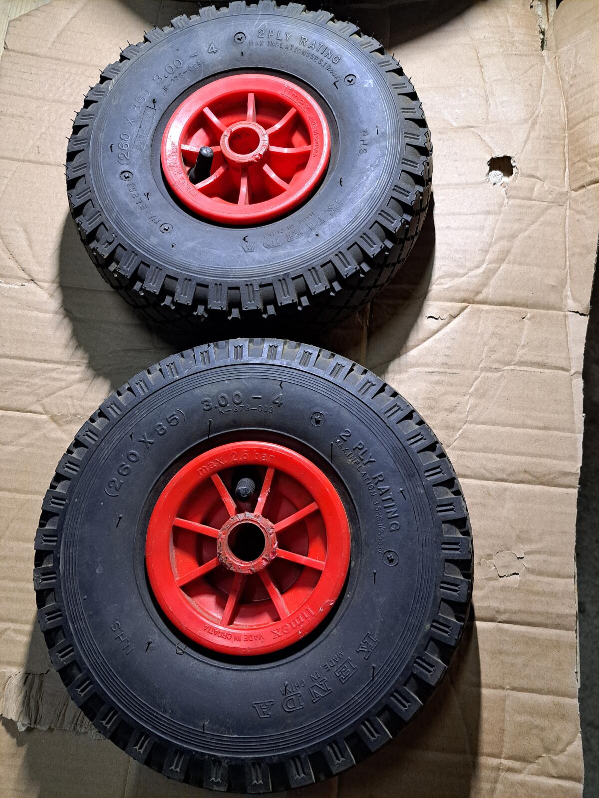 2 Stk., Reifen mit Felgen für Sackrodel 1