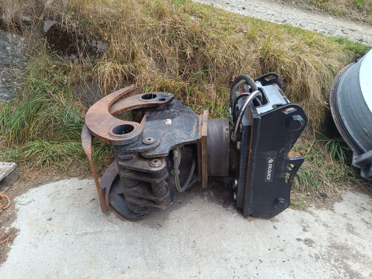 Holzgreifer für Bagger 2