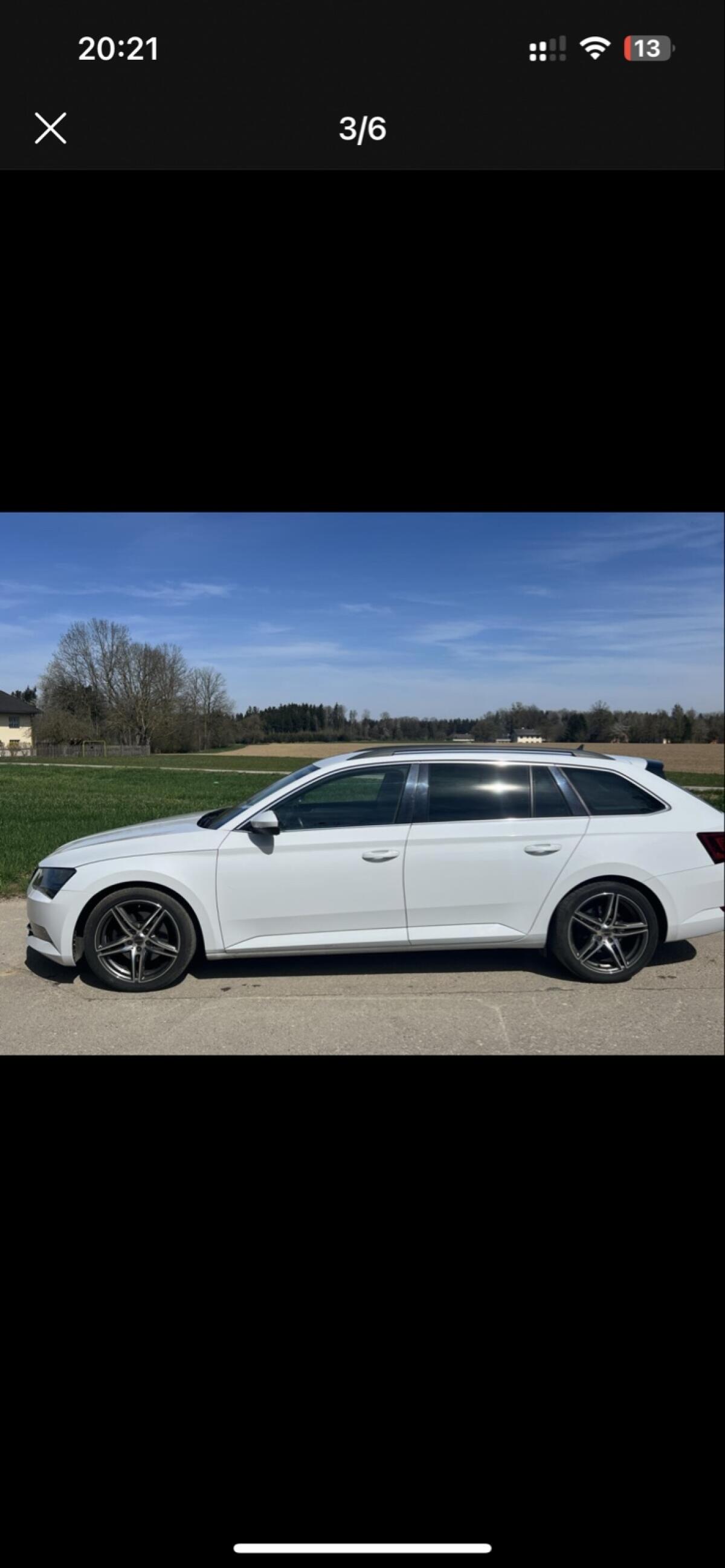 Skoda Superb neues ÖAMTC Pickerl 1