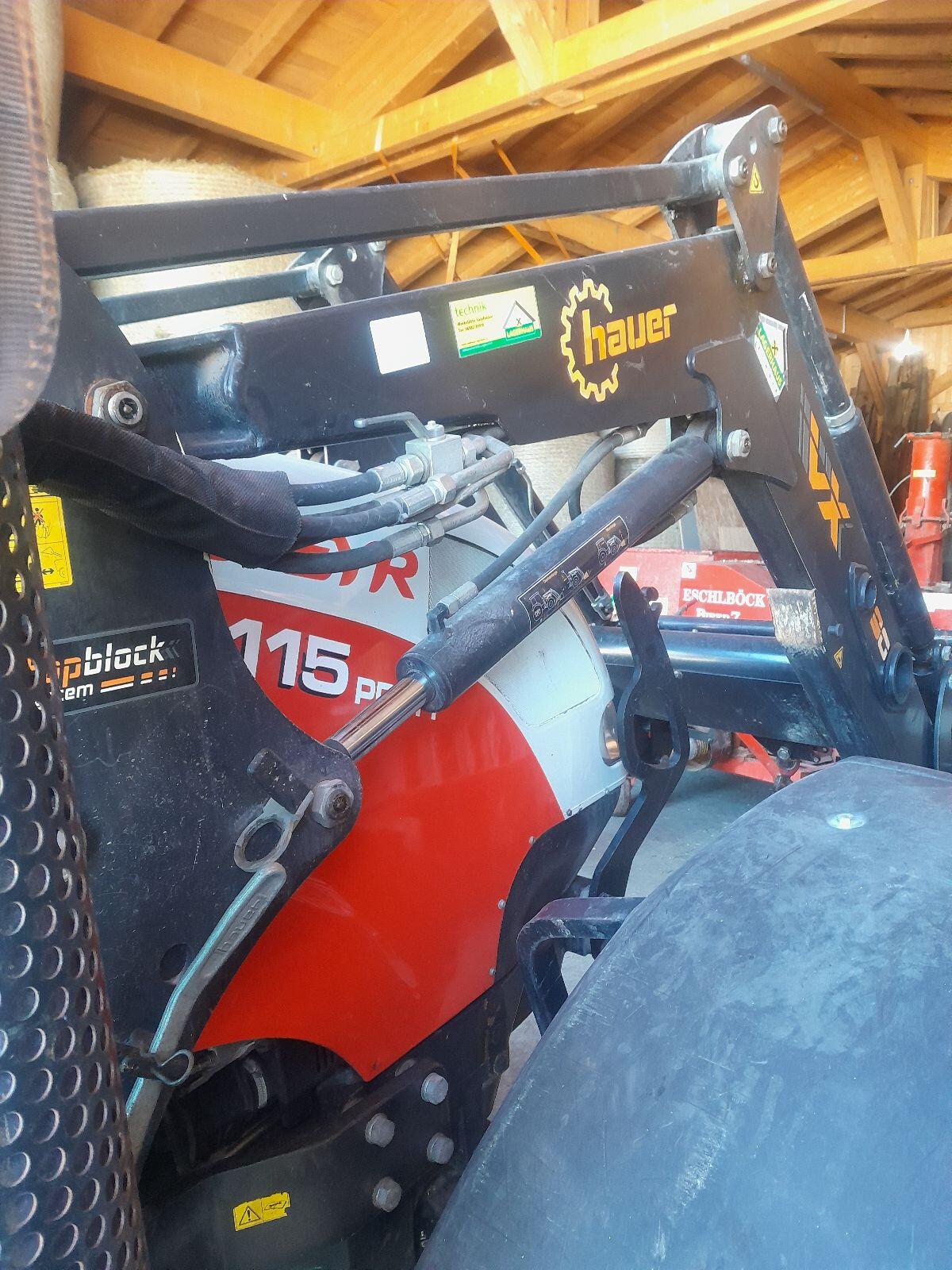 Verkaufe Hauer Frontlader POM VX90 3