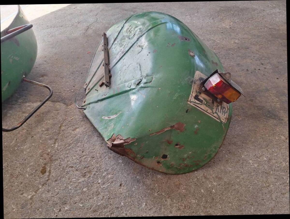 Verkaufe Steyr 180a Kotflügel rund 3