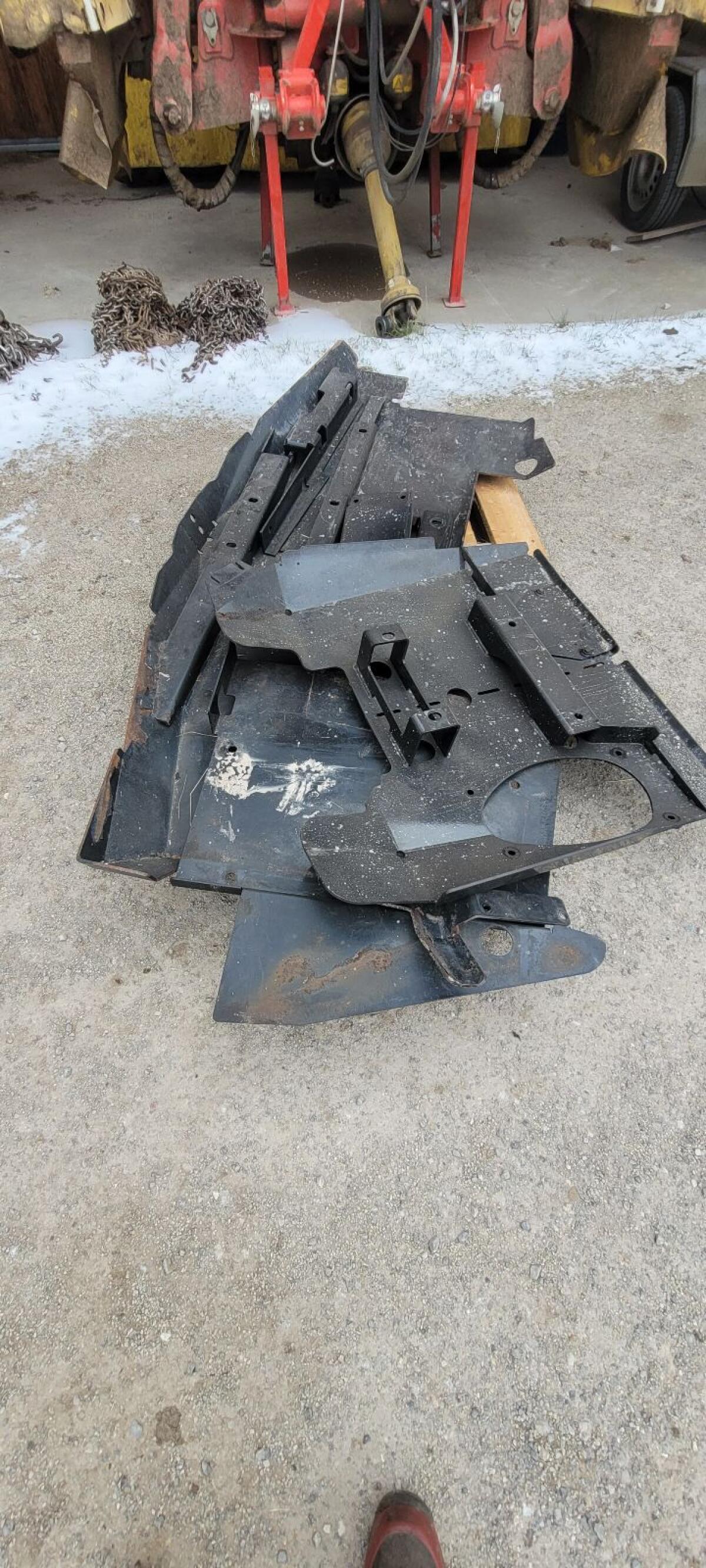 Valtra Forstbodenplatte 2