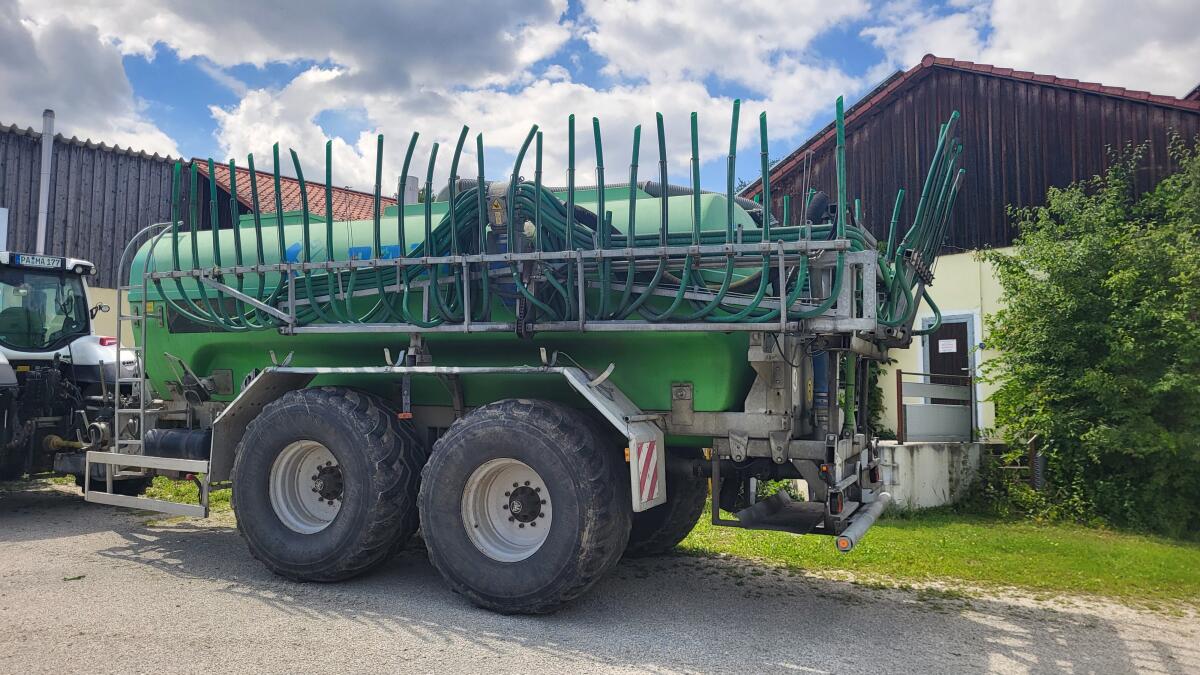 Güllefass BAUER POLY 185 TL 1