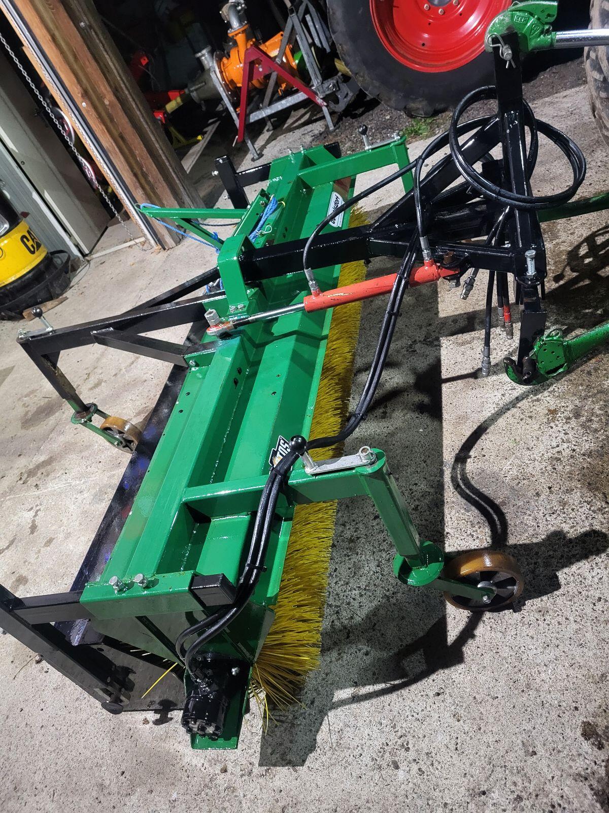 Kehrmaschine 3-Punkt 2,3 m 2