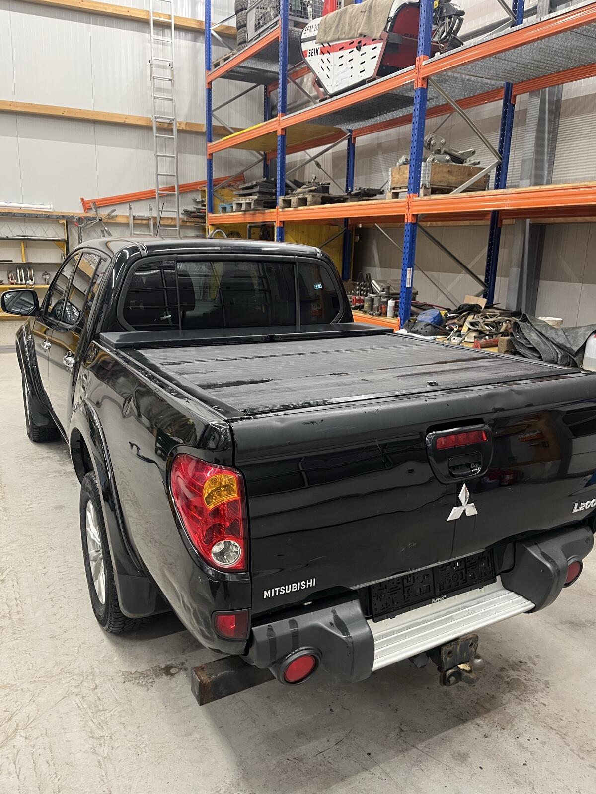 Mitsubishi L200 DK DI-D 2,5 HP Top Edition 3