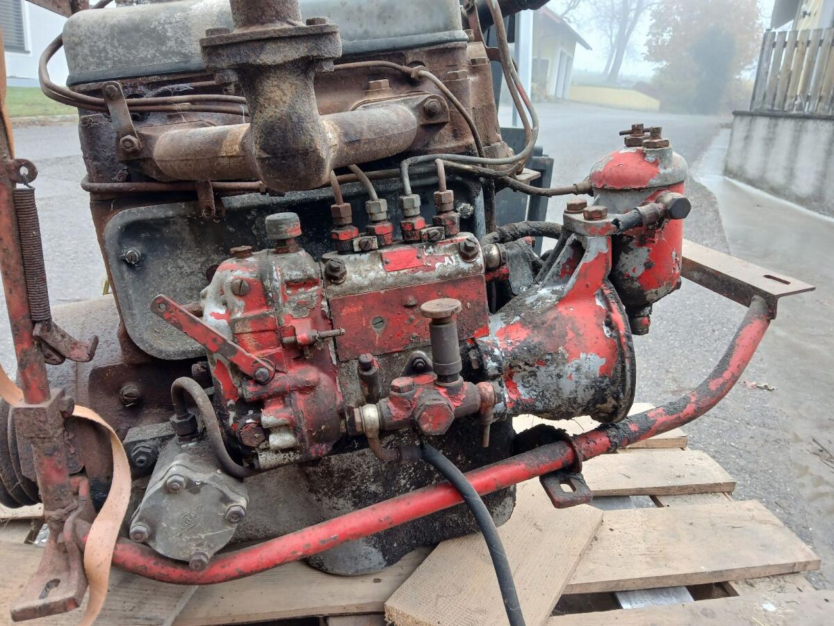 Dieselmotor 4 Zylinder Mercedes 3