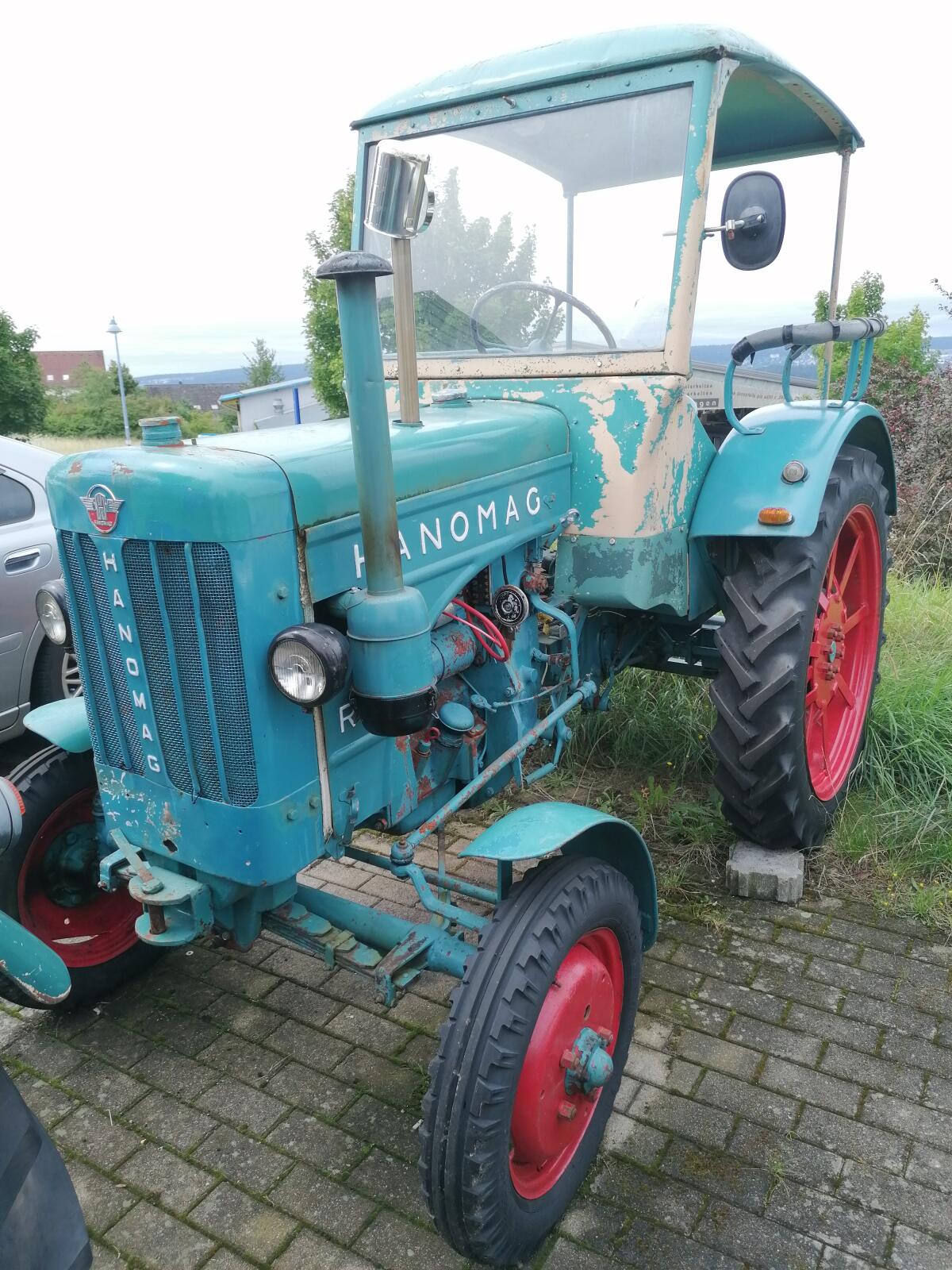 HANOMAG R16 A Bj. 1954 mit Dach & Speichenräder 2