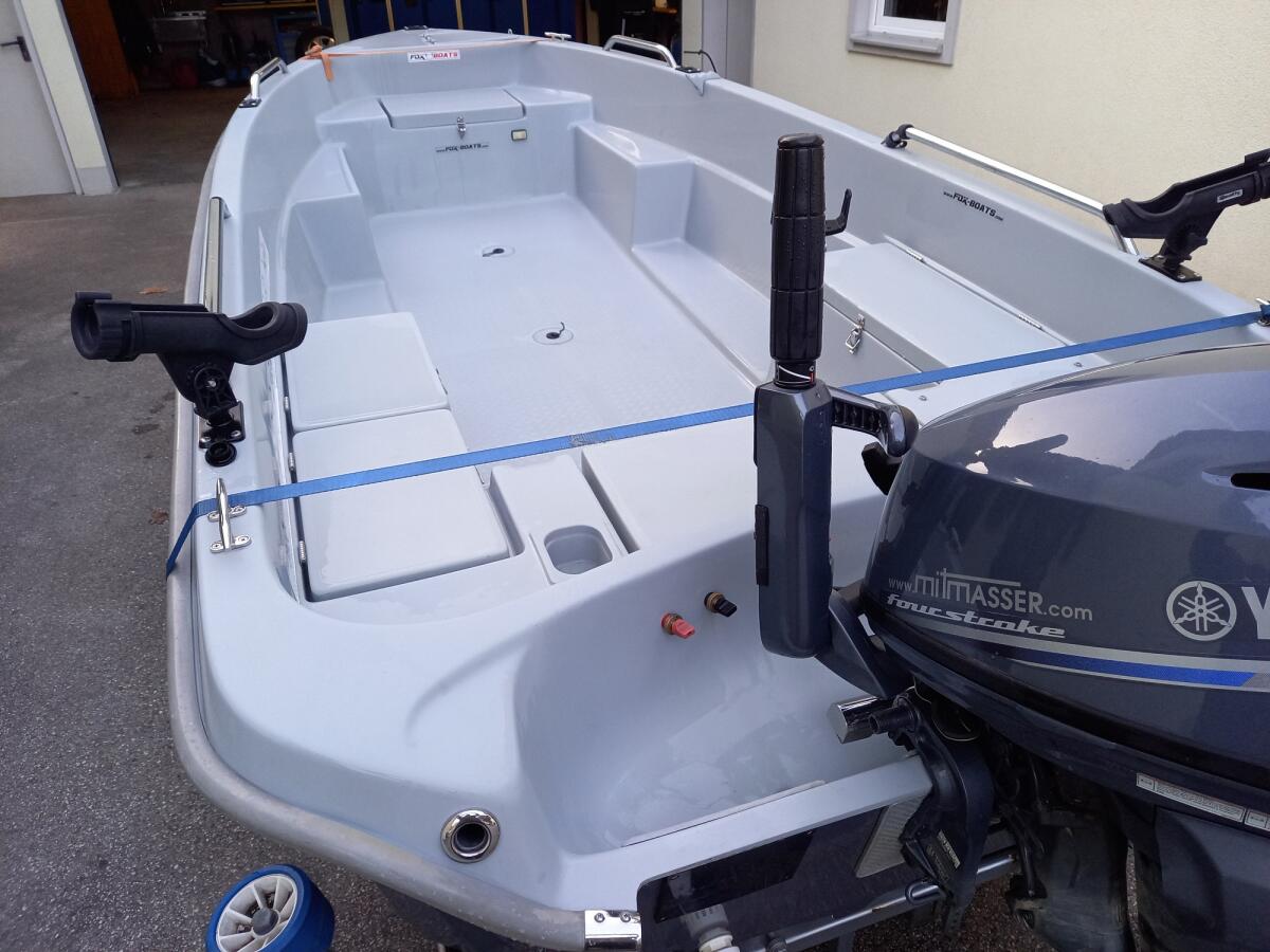 Komplettset Fischerboot Riverfox mit Yamaha 25 PS und Trailer 3