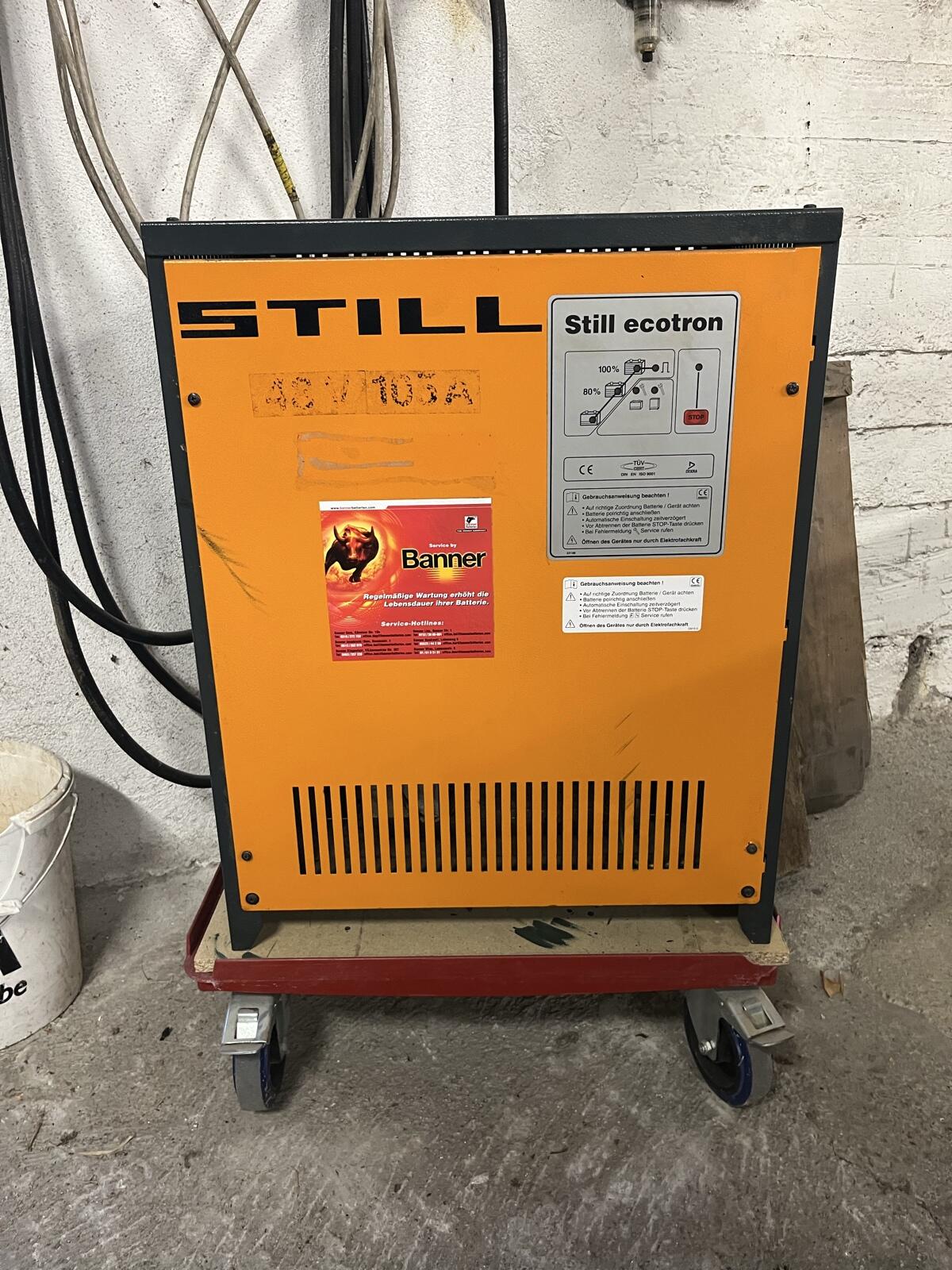 Still Stapler-Ladegerät 48V 105A 1