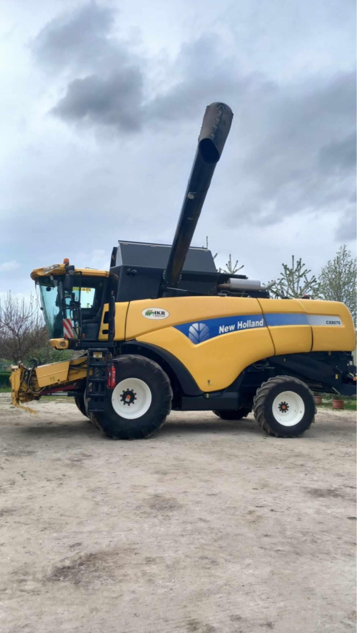 New Holland CX8070 3