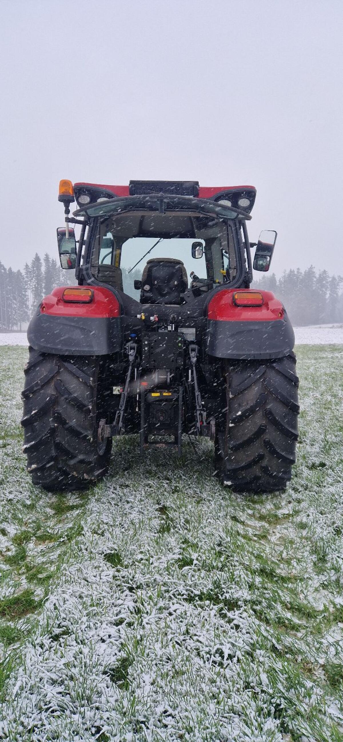Case IH Vestrum 120 CVX Bj. 22 2.600 H Frontladerkonsole 3
