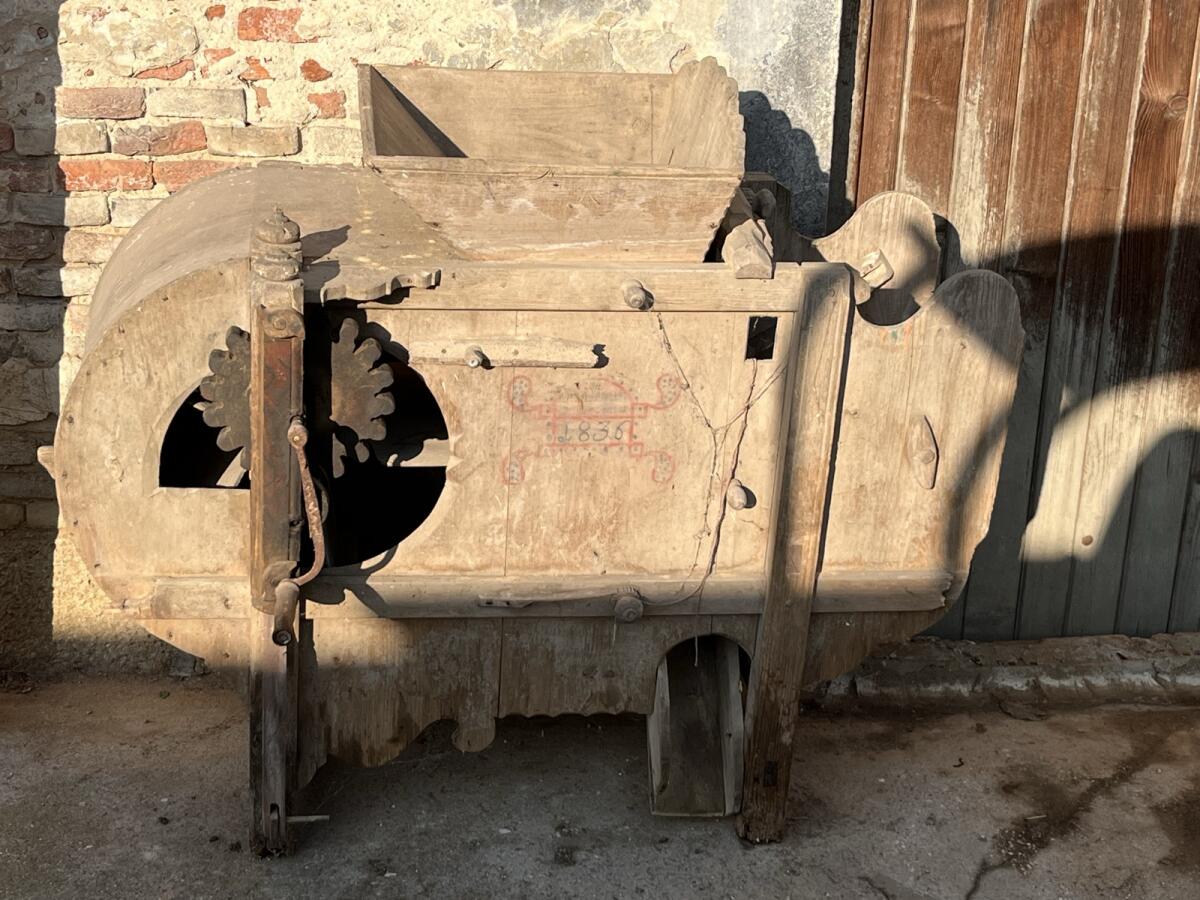 Alte Dreschmaschine, Getreide Putzerei zu verschenken 2