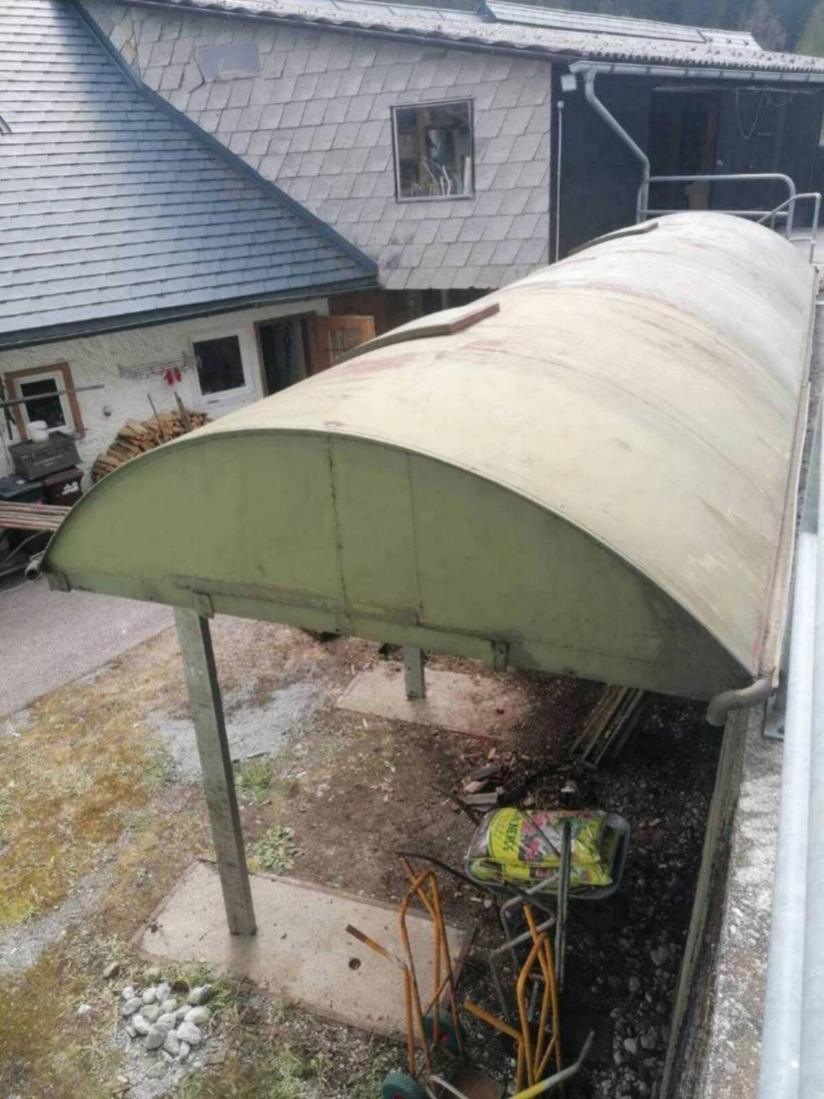 Waggondach mit 3 Öffnungen, stabile Ausführung 3