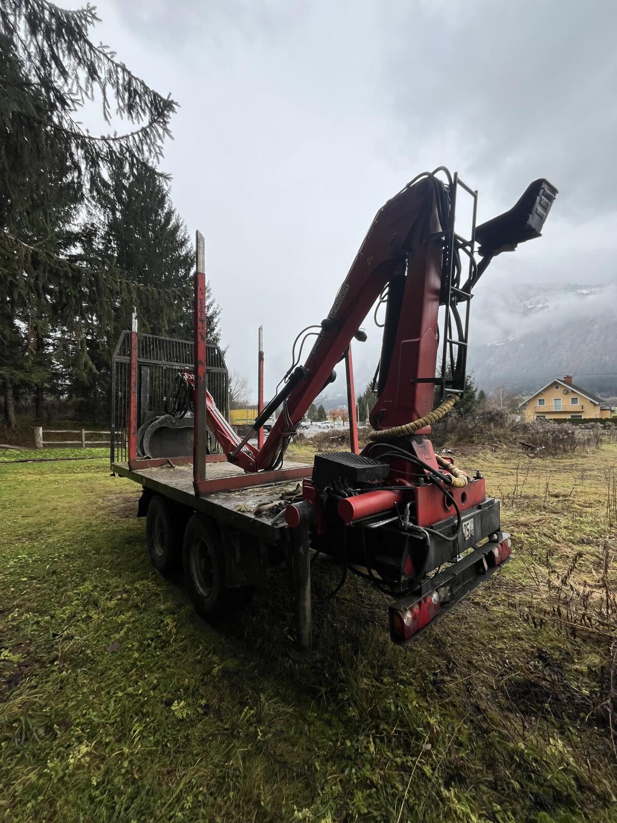 Forstanhänger mit Palfinger Epsilon Z-Kran 2