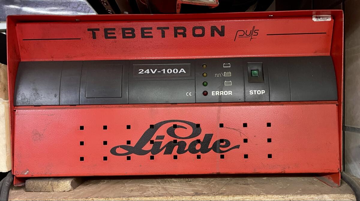 Stapler Ladegerät Tebetron Linde 24V 100A 1