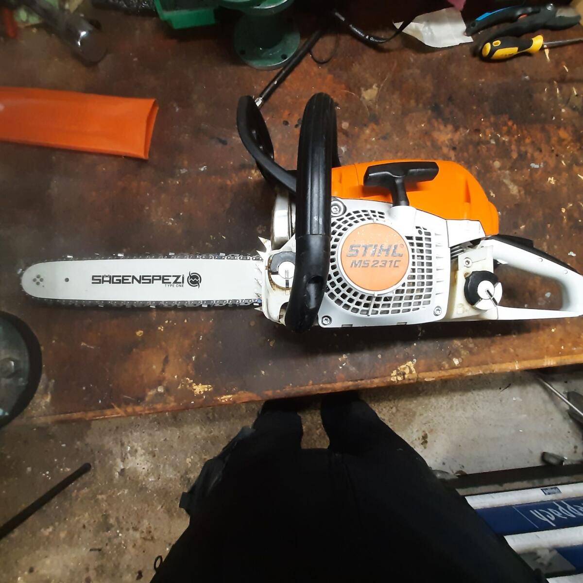 Stihl MS 231 C Motorsäge 1