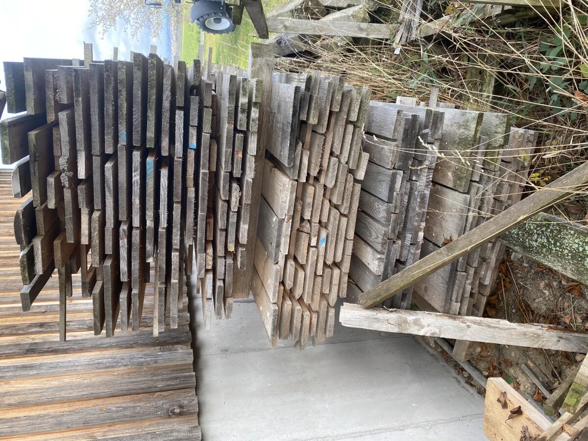 Holzbretter Rauspund 1