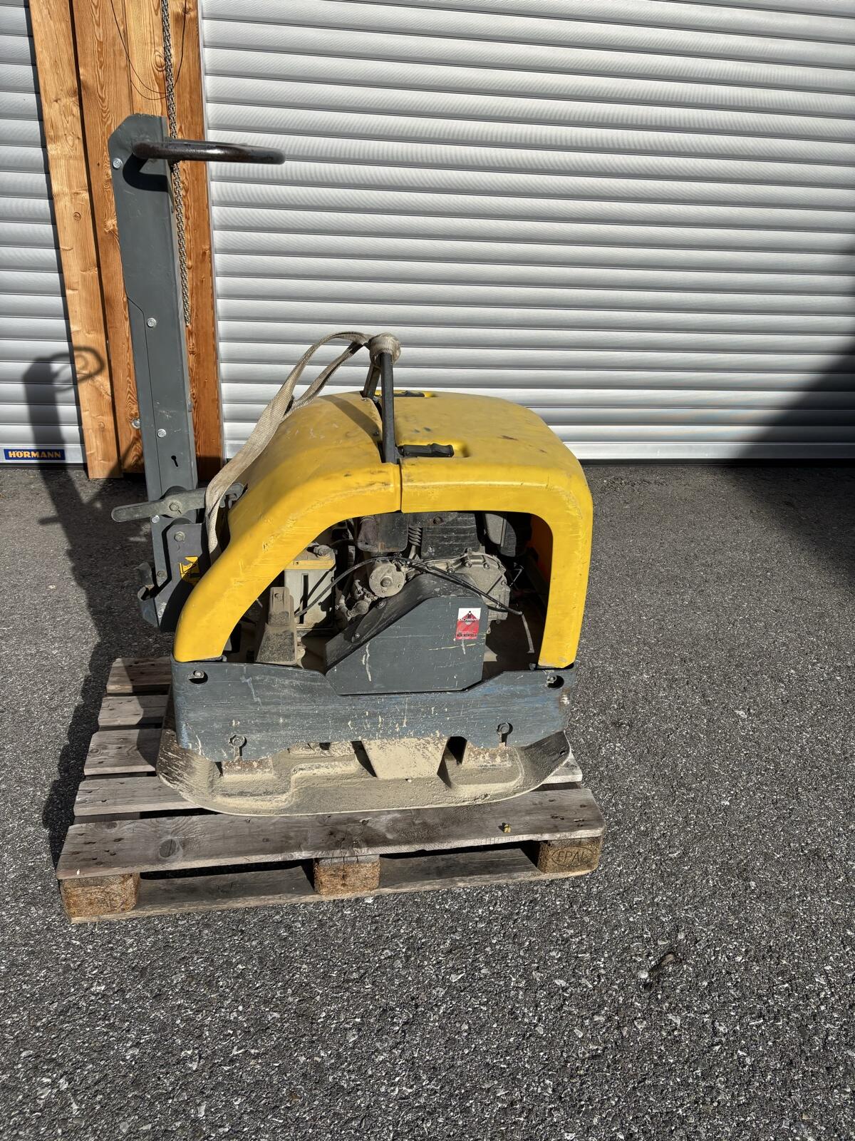 Rüttelplatte Atlas Copco LG400 1