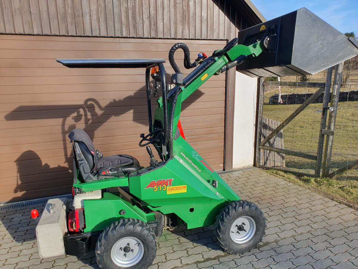 AVANT Hoflader 513 1