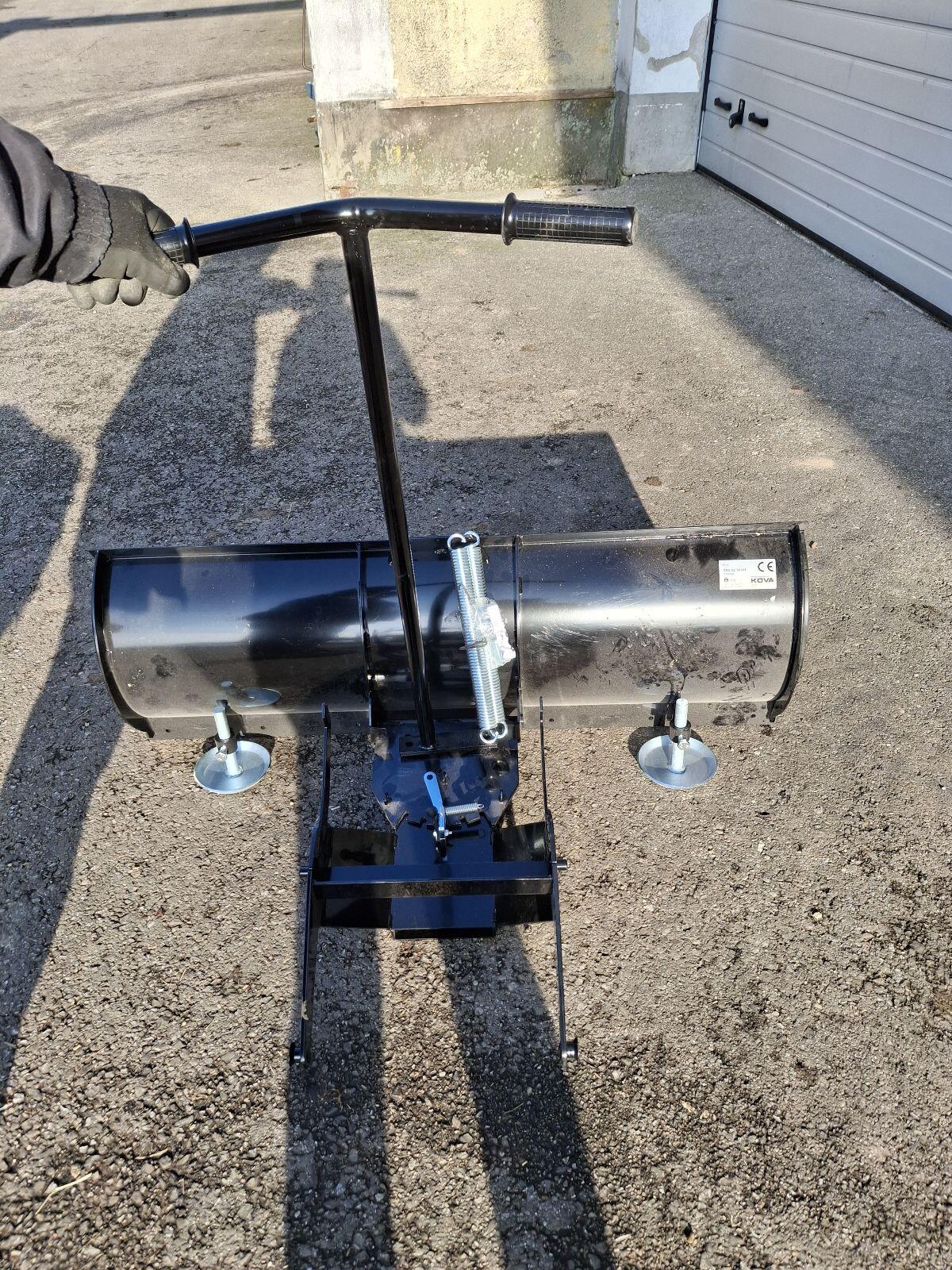 Schneeschild für Husqvarna Rider 1