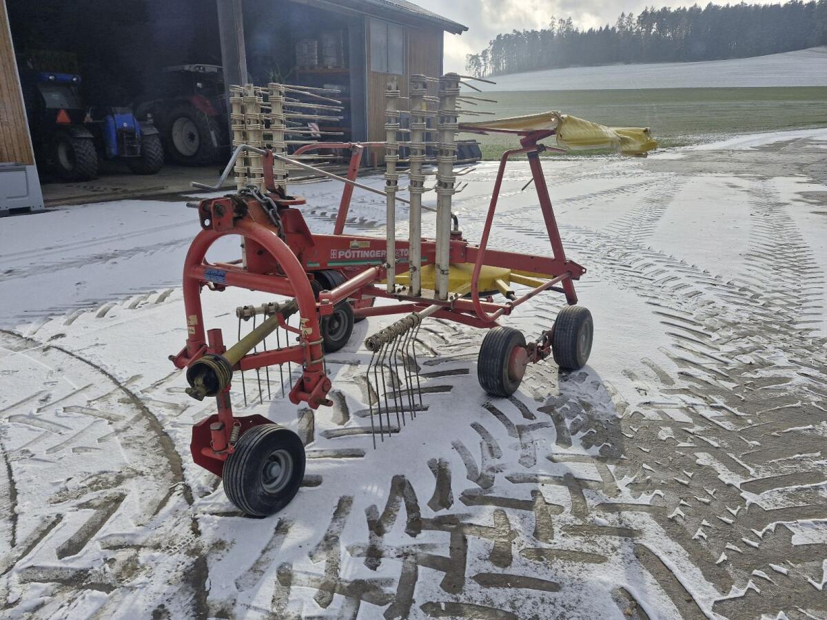 Pöttinger EuroTop 421N 1