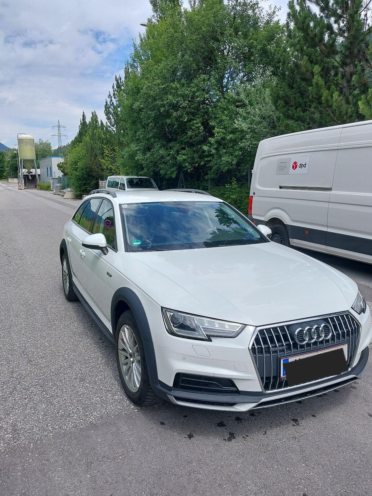 Audi A4 Allroad 1