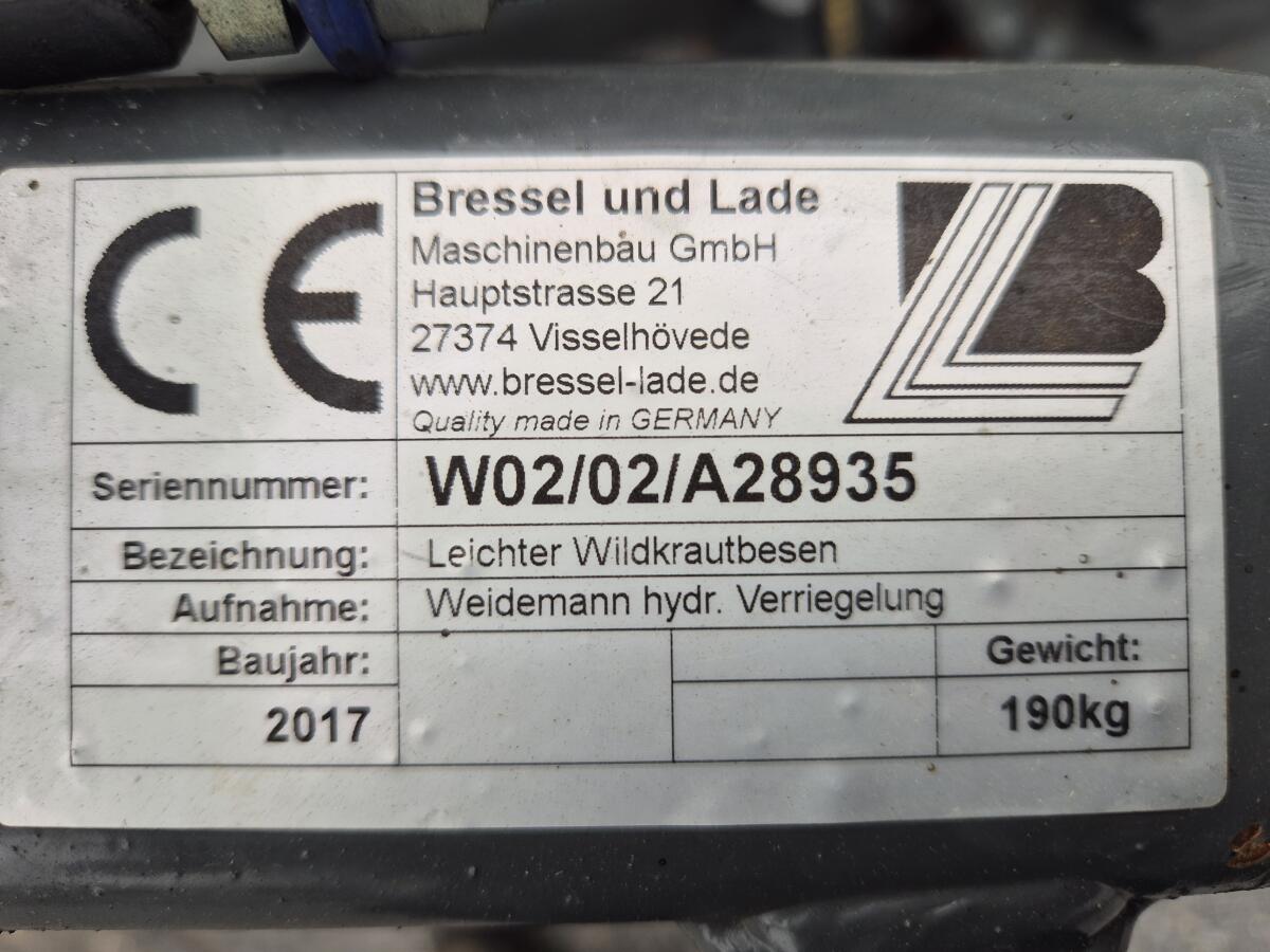 Bressel und Lade Wildkrautbesen 2